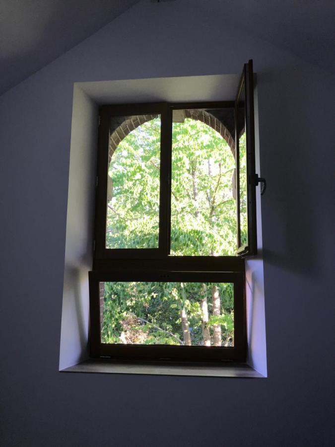Studio dans les écuries du chateau Bonnelles Extérieur photo